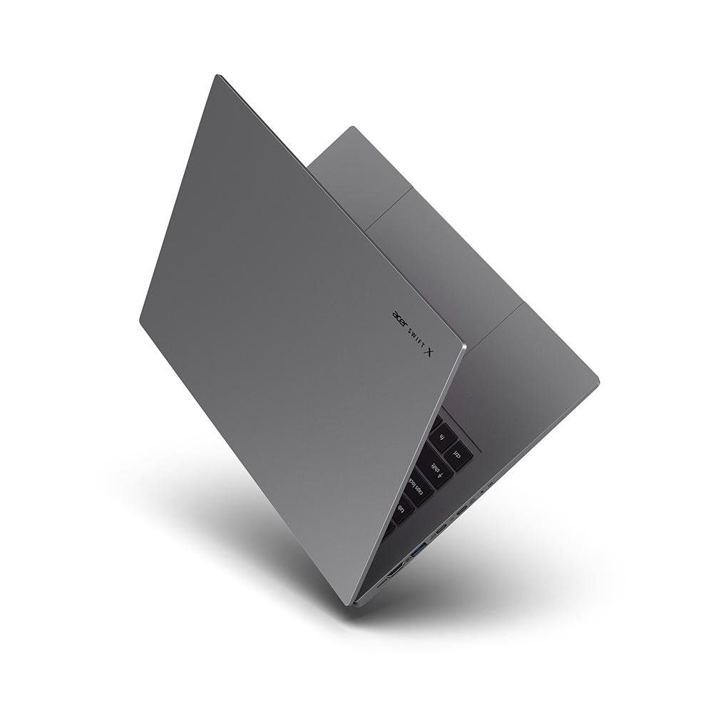 Acer Swift X 14 AI 14" OLED Touchscreen Laptop Ryzen AI 7 32GB 2TB RTX 5060