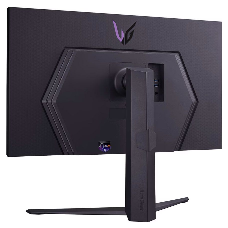 LG UltraGear 32" Ultra HD UHD 144Hz 1ms Gaming Monitor in Black