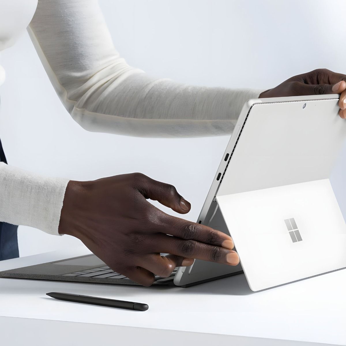 Microsoft Surface Pro Keyboard for Business & Surface Slim Pen 2