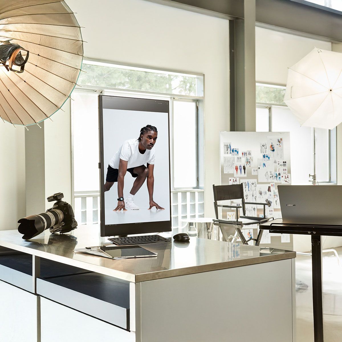 Samsung ViewFinity S8 Ultra HD 4K 60Hz 5ms 32" Monitor USB-C Black with KVM