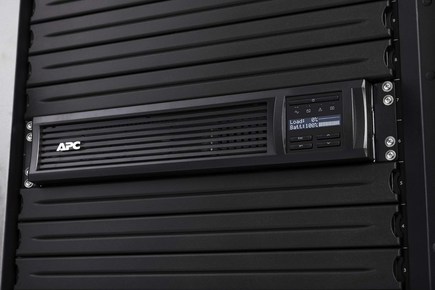 APC SMT2200RMI2UC 2200VA Smart-UPS Rackmount 2U with LCD Display