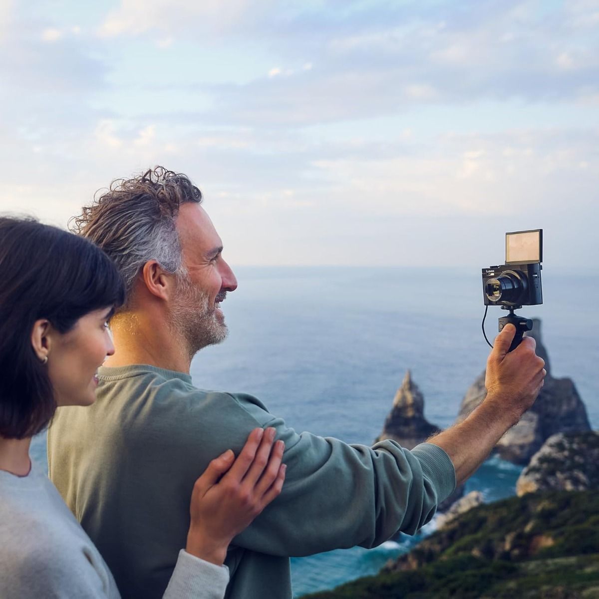 Panasonic LUMIX TX99 Compact Camera 20.3MP 30x Zoom WiFi & Bluetooth