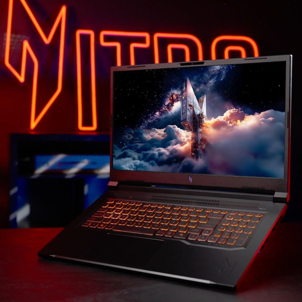Acer Nitro V17 AI 17.3" Gaming Laptop AMD Ryzen AI 7 16GB RAM 1TB SSD RTX 5070