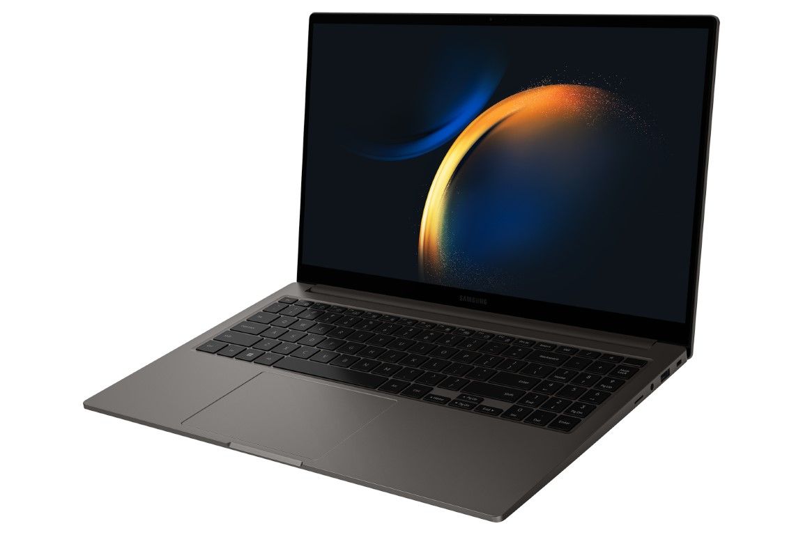 Samsung Galaxy Book3 NP754XFG 15.6" Laptop Intel i5 13th Gen 8GB RAM 256GB SSD